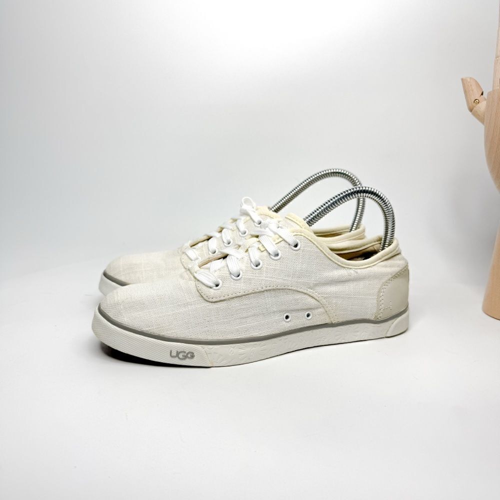 UGG Women's White Linen Sneakers, Size 7.5